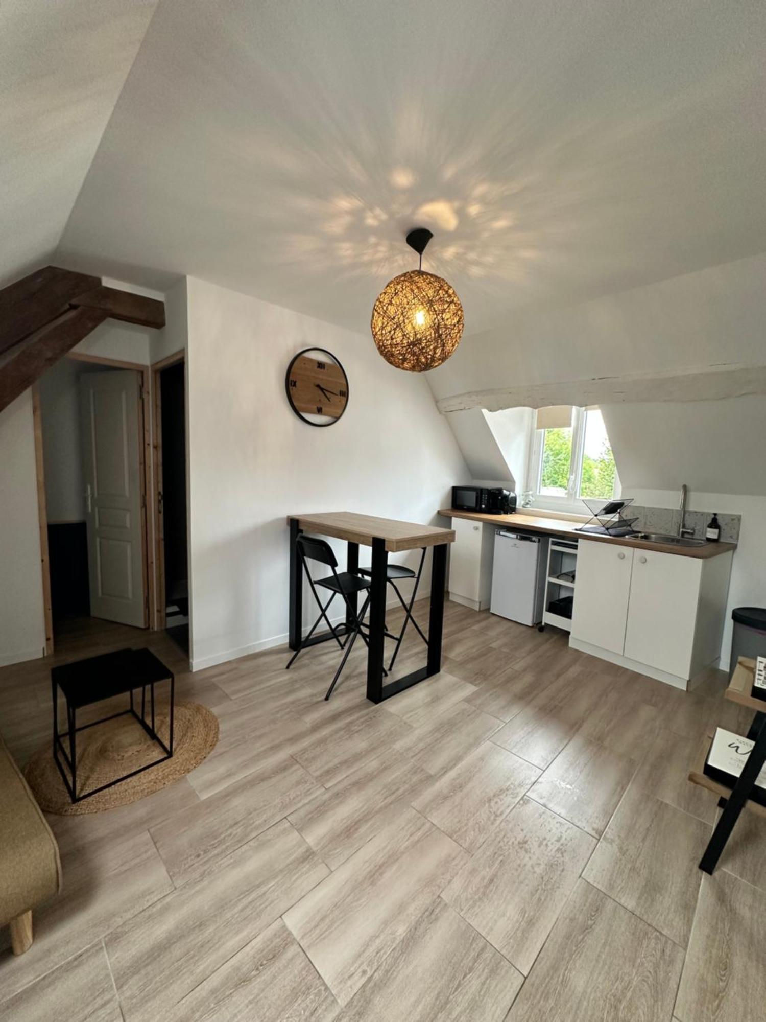 Appartements Pacy-Sur-Eure المظهر الخارجي الصورة